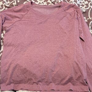 Women's Lululemon Pink Long Sleeve